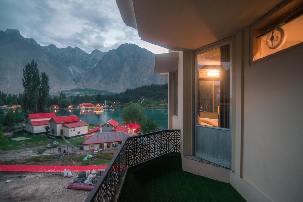 Tibet Hotel Skardu Dış mekan fotoğraf
