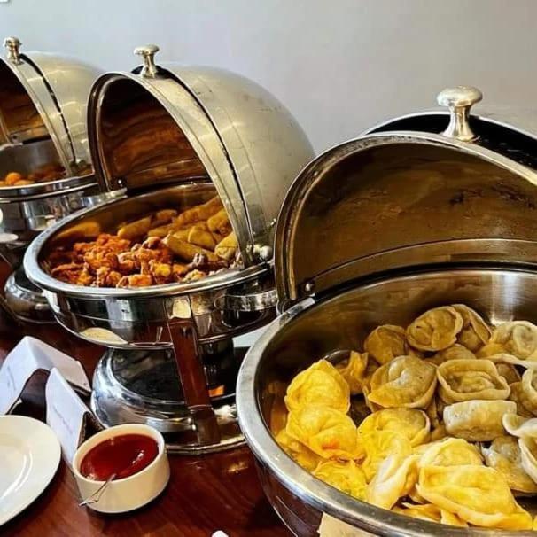 Tibet Hotel Skardu Dış mekan fotoğraf